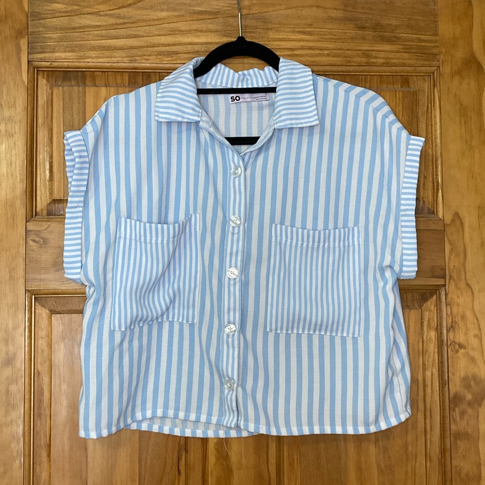 NWOT Blue and White Striped Crop